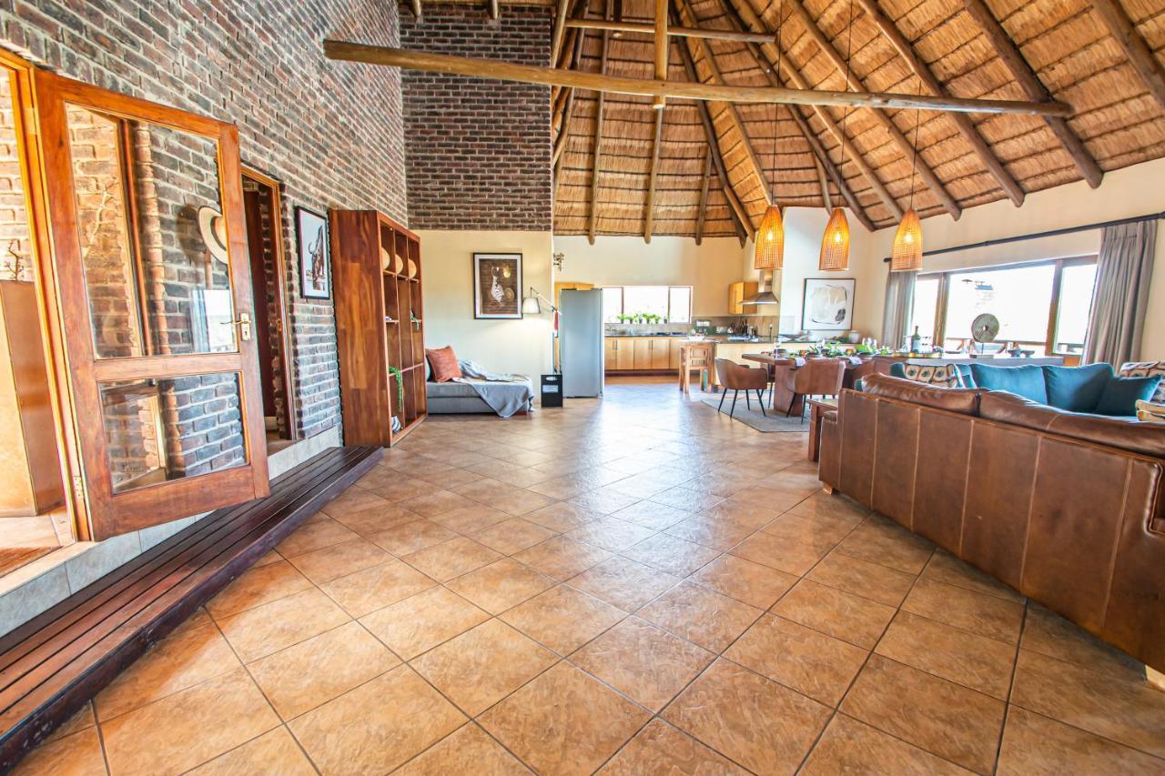 Dinkweng Safari Lodge The Waterberg Biosphere Екстериор снимка