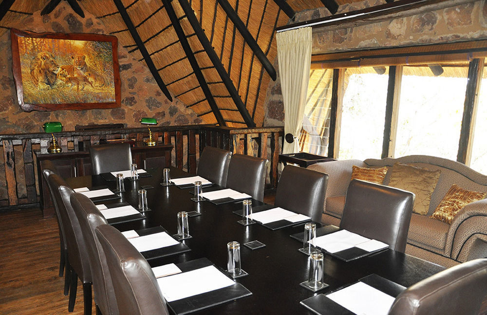 Dinkweng Safari Lodge The Waterberg Biosphere Екстериор снимка